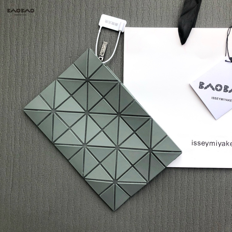 PVC večerná taška štýlu envelope, vodorovný štvorcový tvar, zips, polyesterová podšívka, priehradka na dokumenty