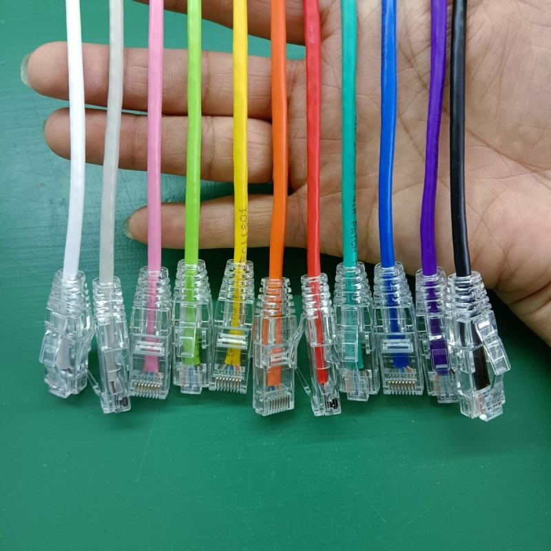 Cablu patch Cat6A cu ecranare flexibil Gigabit pentru calculator/router/sala serverului