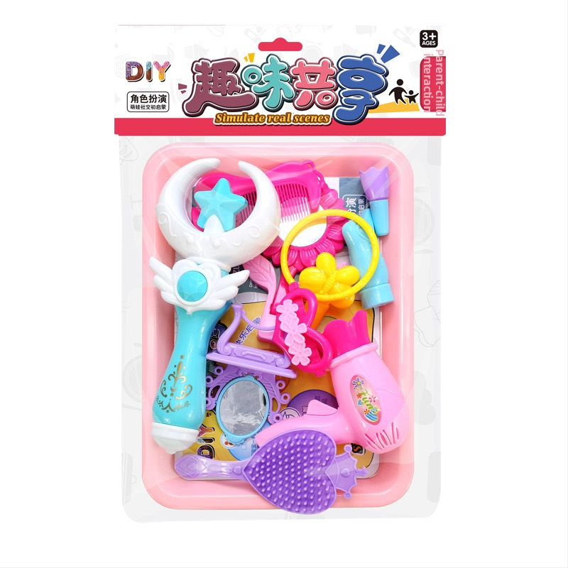 Szimulált konyhai játék - műanyag, tasakos csomagolásban, 4-6 éves gyermekeknek, családi játékszett