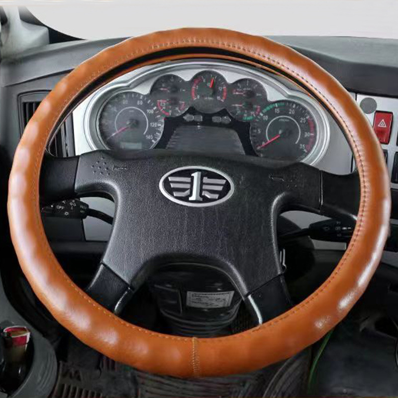 Valódi bőr kormányhuzat kamionok és buszok számára – univerzális illeszkedés, egész éves használat, egyszerű stílus