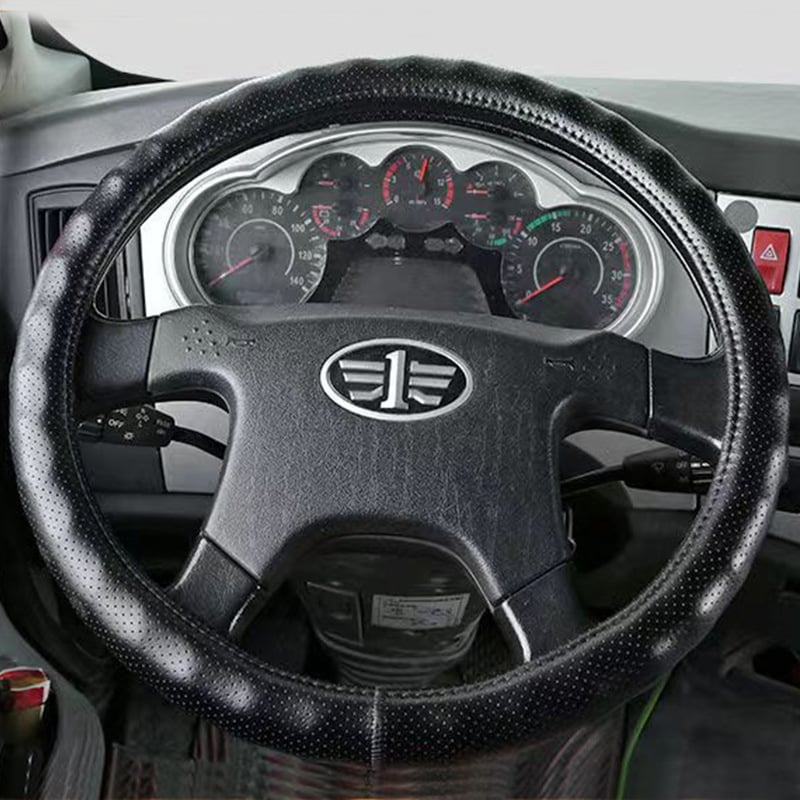 Valódi bőr kormányhuzat kamionok és buszok számára – univerzális illeszkedés, egész éves használat, egyszerű stílus