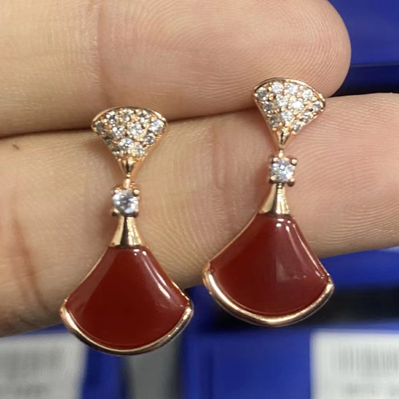 Vaska ģeometriskie auskari komplekts 111 S017.S018.S019