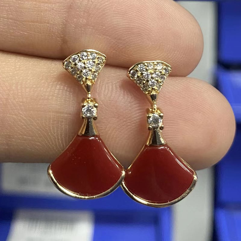 Vaska ģeometriskie auskari komplekts 111 S017.S018.S019