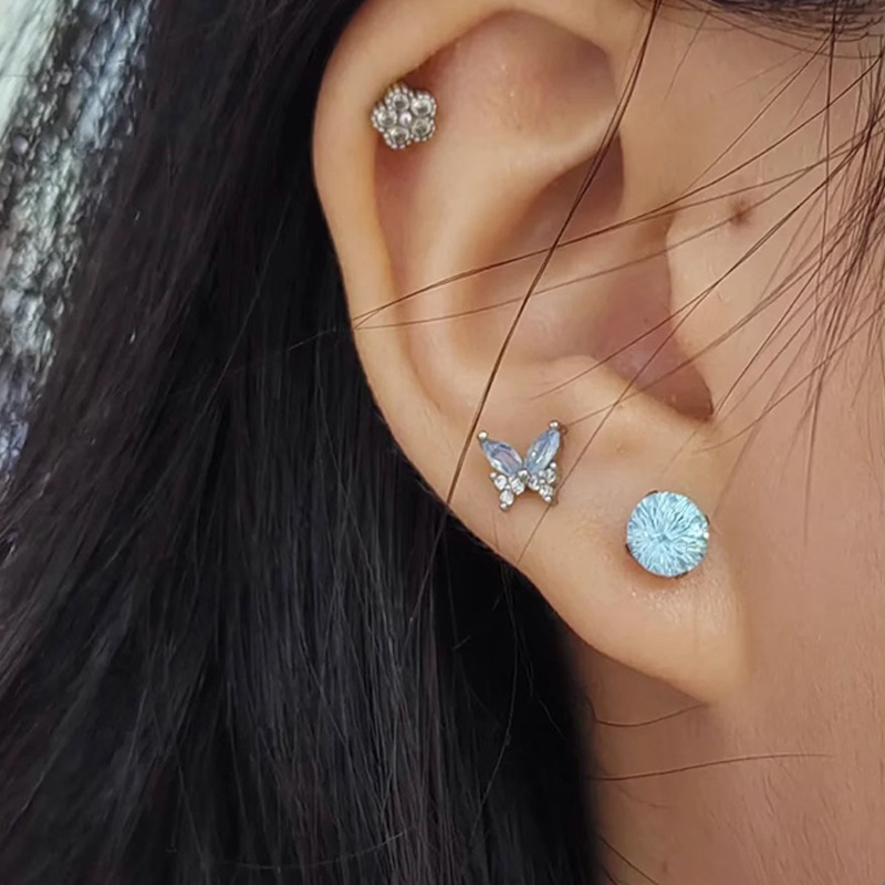 Geometriskas titāna auskari ar 7A Fireworks briljantu, G23 titāns, dimanta apdare, 925 sudraba auss stieņi