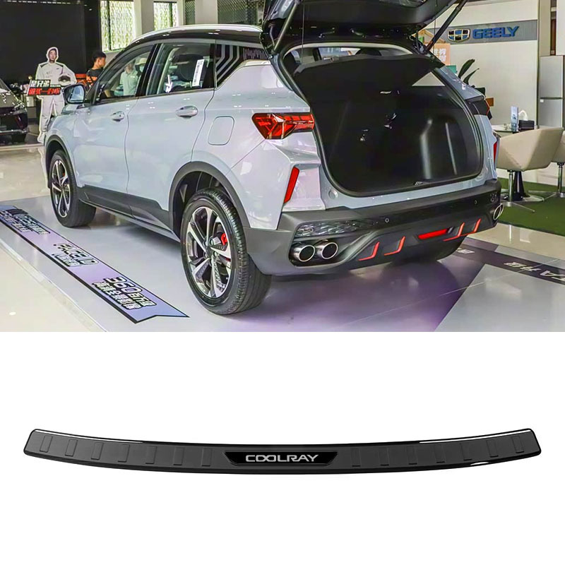 Geely Coolray ajtó küszöb szalag – rozsdamentes acél, védelem a csomagtartónál és a hátsó tetőfedél dekoratív elem, Brand First Domain