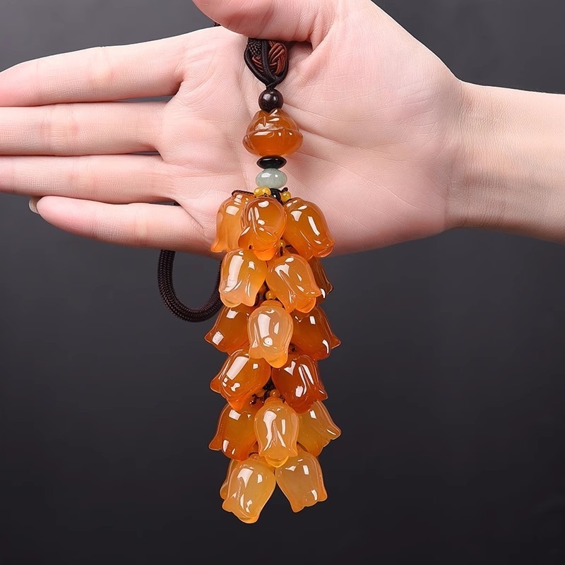 Autó tükréhez készülő medál jádéból, modern stílus, szageltávolítás, VCWIP