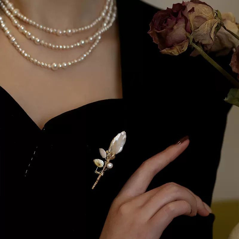 Réz broš virágcsokorral, koreai stílus, elektroplakálás, dekoratív kiegészítő, ajándék