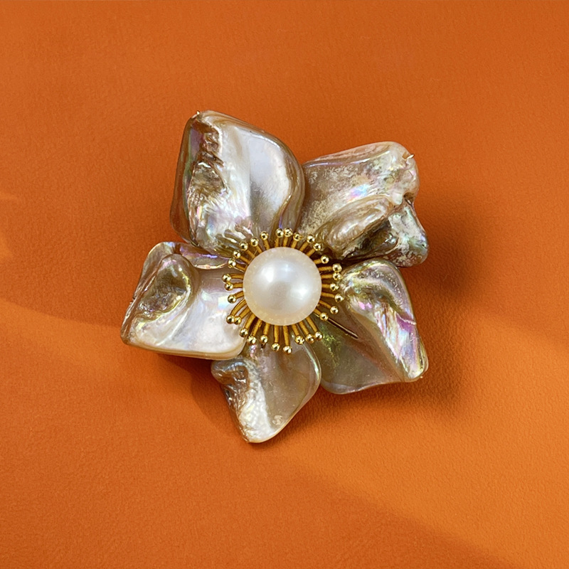 Réz broš virágcsokorral, koreai stílus, elektroplakálás, dekoratív kiegészítő, ajándék