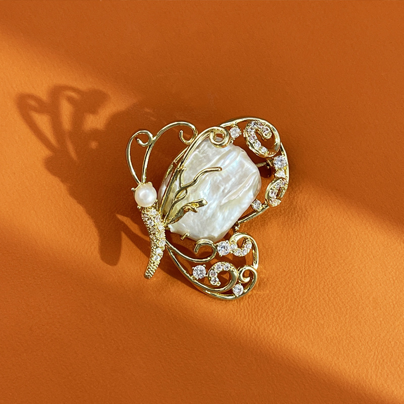 Réz broš virágcsokorral, koreai stílus, elektroplakálás, dekoratív kiegészítő, ajándék