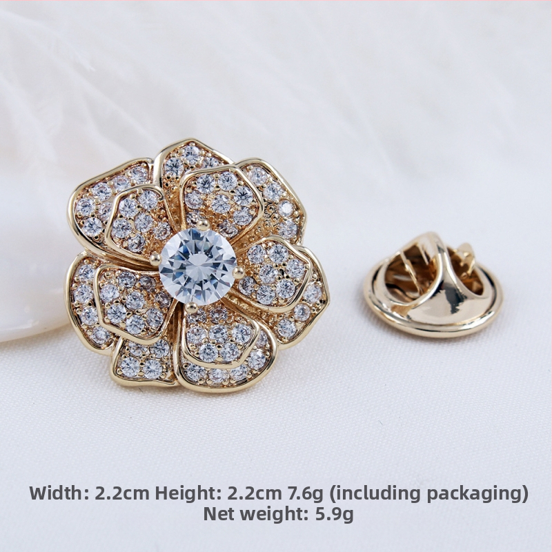 Rézből készült brooch cirkóniával, masni motívum, hópehely, mikroinlay