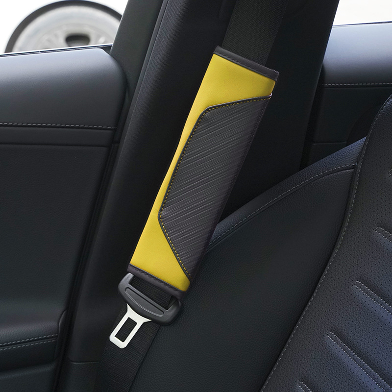 Autóöv vállvédő – bőr, praktikus autóalkatrész (Márka: Road Jason; Anyag: Bőr; Típus: Praktikus; Súly: 65 g)