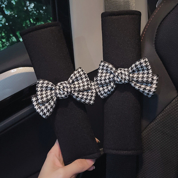 Εσωτερική διακοσμητική επικάλυψη ζώνης αυτοκινήτου με μαξιλαράκια ώμων – γυναικείος σχεδιασμός, γνήσιο δέρμα, ζεύγος