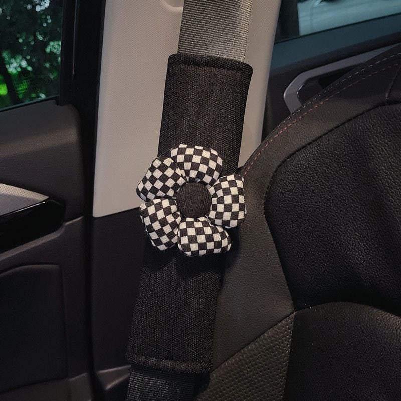 Εσωτερική διακοσμητική επικάλυψη ζώνης αυτοκινήτου με μαξιλαράκια ώμων – γυναικείος σχεδιασμός, γνήσιο δέρμα, ζεύγος