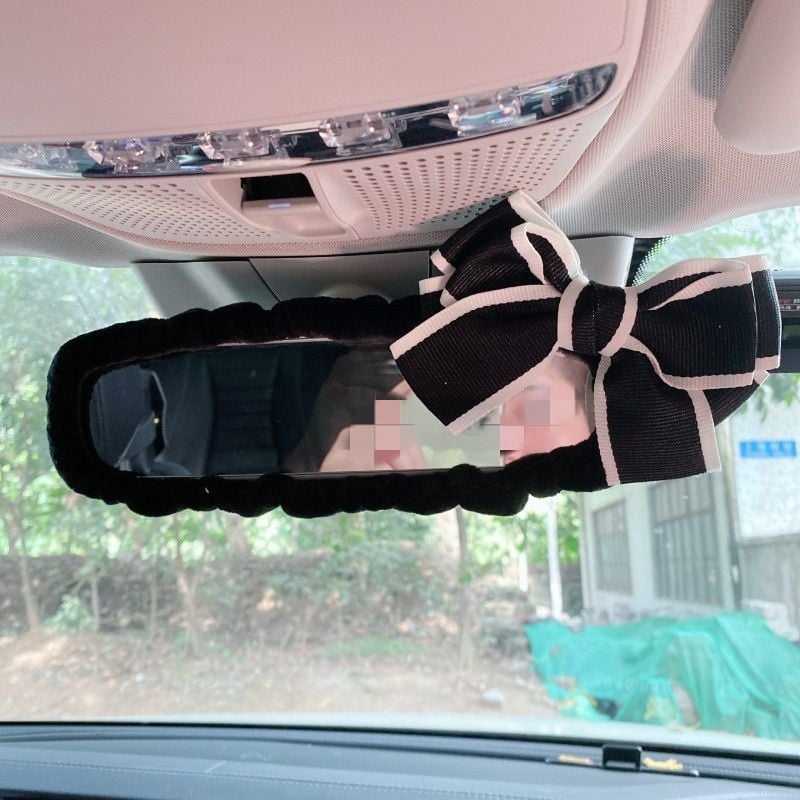 Εσωτερική διακοσμητική επικάλυψη ζώνης αυτοκινήτου με μαξιλαράκια ώμων – γυναικείος σχεδιασμός, γνήσιο δέρμα, ζεύγος