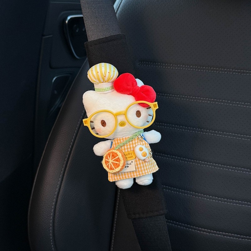 Подплата за презрамката на автомобилен колан — Hello Kitty декорация, устойчива на износване, вътрешен автомобилен аксесоар, марка Shuai Hao, модел Ktbhj1