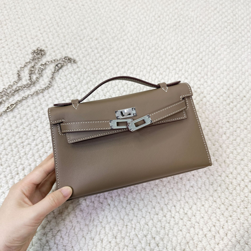 Geantă Kelly, stil urban minimalist, piele Swift top-grain autentică (din primul strat de piele de vacă), închidere cu lacăt, curea crossbody cu o singură curea, buzunar pentru telefon și buzunar pentru ID