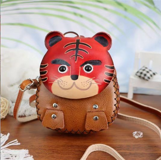 Kožna crossbody torbica za novčanik s motivom životinja, pretinac za ruž i ključeve, 12 znamenja zodijaka, kompaktna torba preko ramena