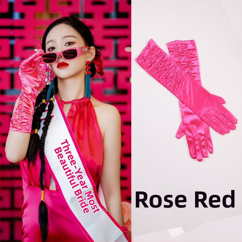 Satäänkindad – keskmise pikkusega pliisidega, universaalsed, dekoratiivsed naistele