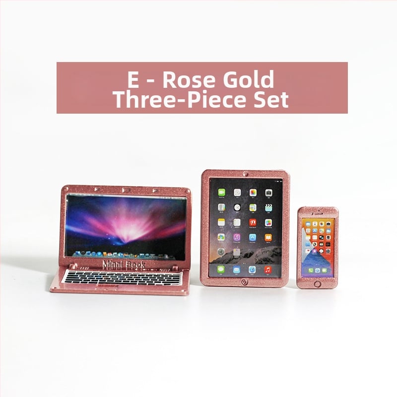 Αξεσουάρ για σπίτι κούκλας — Μίνι αναδιπλούμενο σημειωματάριο, μιμητικός μίνι υπολογιστής, tablet και τηλέφωνο, μοντέλο τριών μερών N122 (Υλικό: κράμα; Τρόπος επεξεργασίας: προσαρμογή δείγματος; 3C: παιχνίδια άνω των 14 ετών; Ηλικία: 18+)