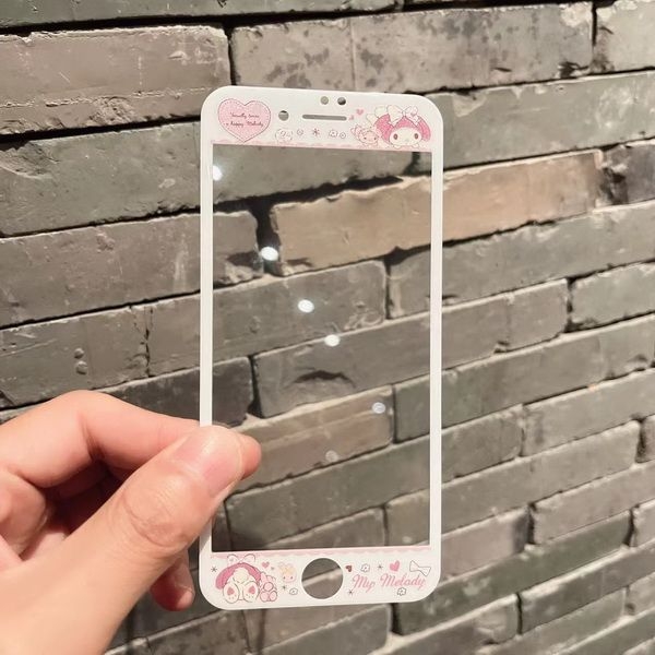 Karastatud esikraan kaitsekile mustriga