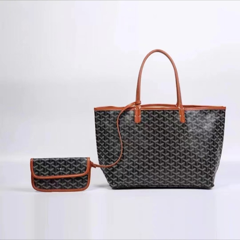 Geantă Tote, material PU, formă orizontală pătrată, deschidere la partea superioară, căptușeală din pânză, buzunar intern pentru telefonul mobil