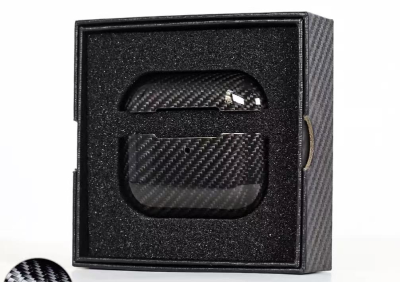Ochranný obal z karbónových vlákien pre AirPods Pro 3 a AirPods 3/4