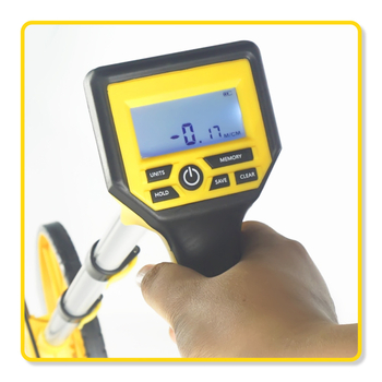 Mehānisks attāluma mērierāts ar riteņu un digitālo displeju, manuāla vadība, ārējiem mērījumiem