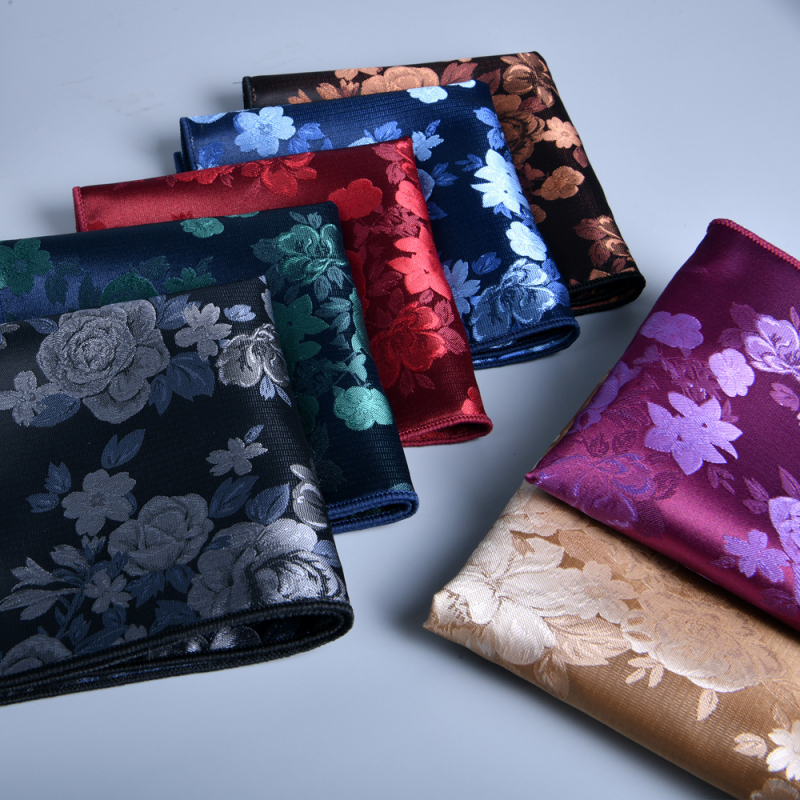 Vyrinė kišeninė servetėlė kostiumui, jacquard Paisley raštas, poliesterio pluoštas, administracinio stiliaus, lankstymo stilius, 2025 metų žiema