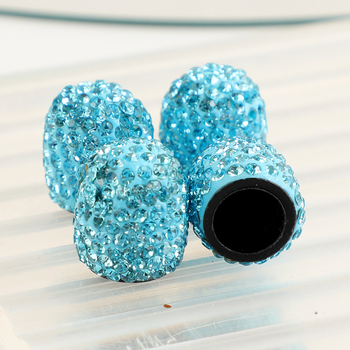 Automobilių vožtuvo dangtelis – deimantais inkrustuotas, bekamerinis ventilis, guminis, su sriegimu, universalus