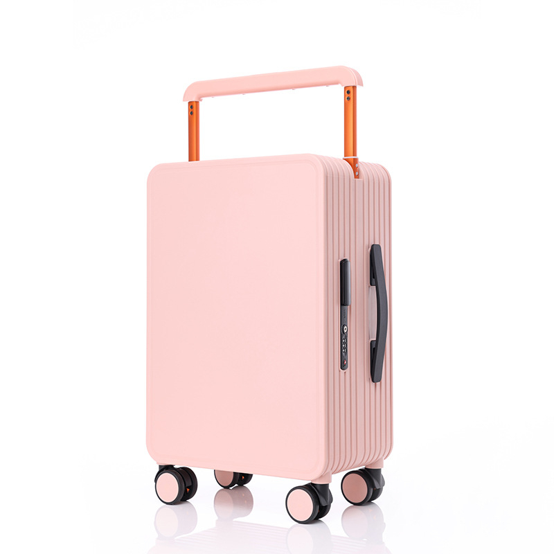 Pārvadājamā bagāža ar centrāli uzstādītu plašu vilkšanas stieni, ABS+PC materiāls, TSA kombinētā slēdzene, universālie riteņi, svars 5,1 kg