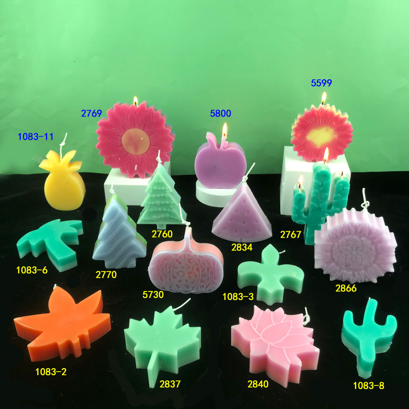 Szilikon aromaterápiás forma karácsonyfa alakban autóhoz – DIY gyertyák, rendezetlen forma, sütő- és tortaformák