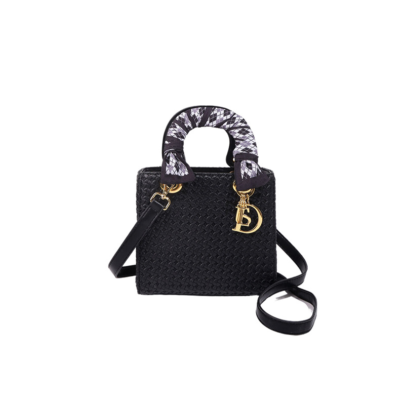 Ženska crossbody torbica s poklopcem, PU materijal, gradski minimalisticki stil, horizontalni kvadratni oblik, unutarnja pregrade: džep na zip, džep za telefon, dodatni zip džep, dvostruki remeni