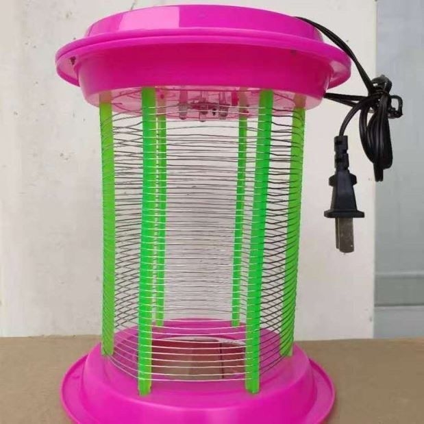 Nagy LED-es elektromos szúnyogirtó lámpa farmokhoz – 10 m²-es lefedettség, rovarirtás elektromos sokkoló módszerrel, növényvédő szer regisztrációja Wp20150209, 3C tanúsítvány 2025180706064907, beépített akkumulátor nélkül