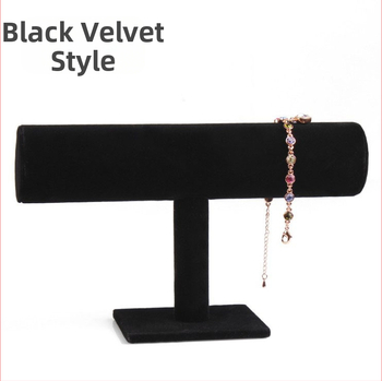 Fából készült háromszintes ékszerkiállító állvány I-alakú tervezéssel, Nordic stílus, velúr burkolat