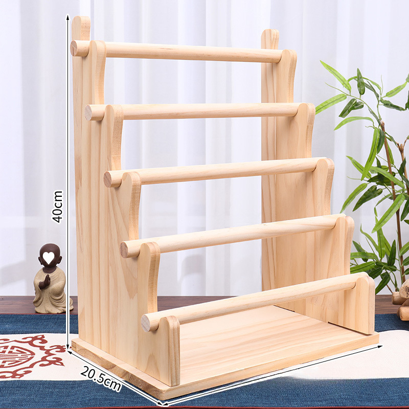 Suport de prezentare bijuterii cu cadru metalic pe bază din lemn solid, două niveluri, finisaj vopsit cu spray, stil artistic