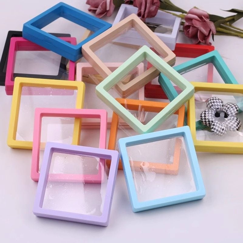 Unique papírból készült ékszerdoboz – kiállítási doboz, porvédett, pásztorális stílusú, ékszer rendező