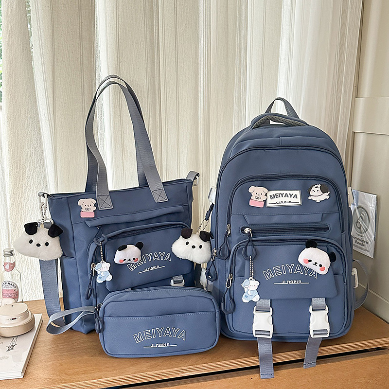 Nailona skolas mugursoma, ūdensnoturīga un izturīga pret nolietošanos, ar gaisa spilveniem siksnās, piemērota vidusskolai