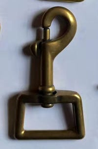 Закопчалка за чанти Hook — метална, марка Broken Copper, модел Hook, сезон Spring 2022