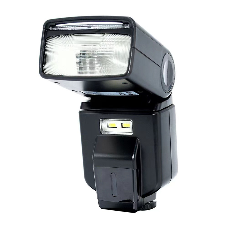 Bezgspoguļu ceļojumu kamera, 24,3 MP CMOS sensors, maksimālā izšķirtspēja 48 MP, 1/1.8 collu sensors, periskopa tipa objektīvs, 3.0 collu LCD, pilnīgi manuāla darbība