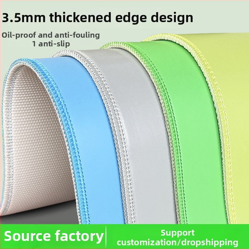 Covoraș de birou din piele, suprafață antialunecare și impermeabilă; doar o față, margini cusute.