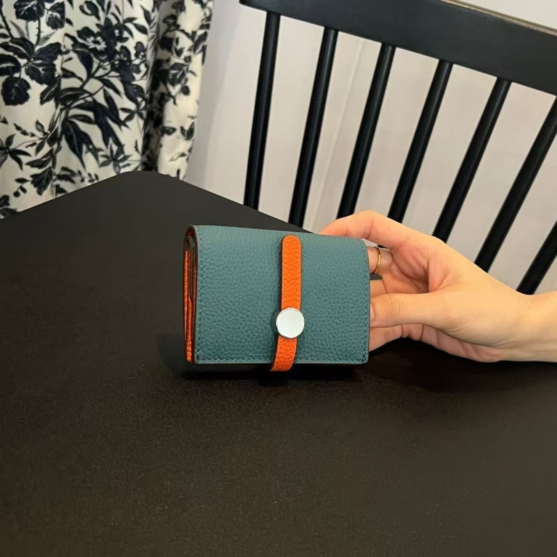 Ženski novčanik od prave kože, 2 preklopa, dizajn color-block, ultra lagan i sklopiv