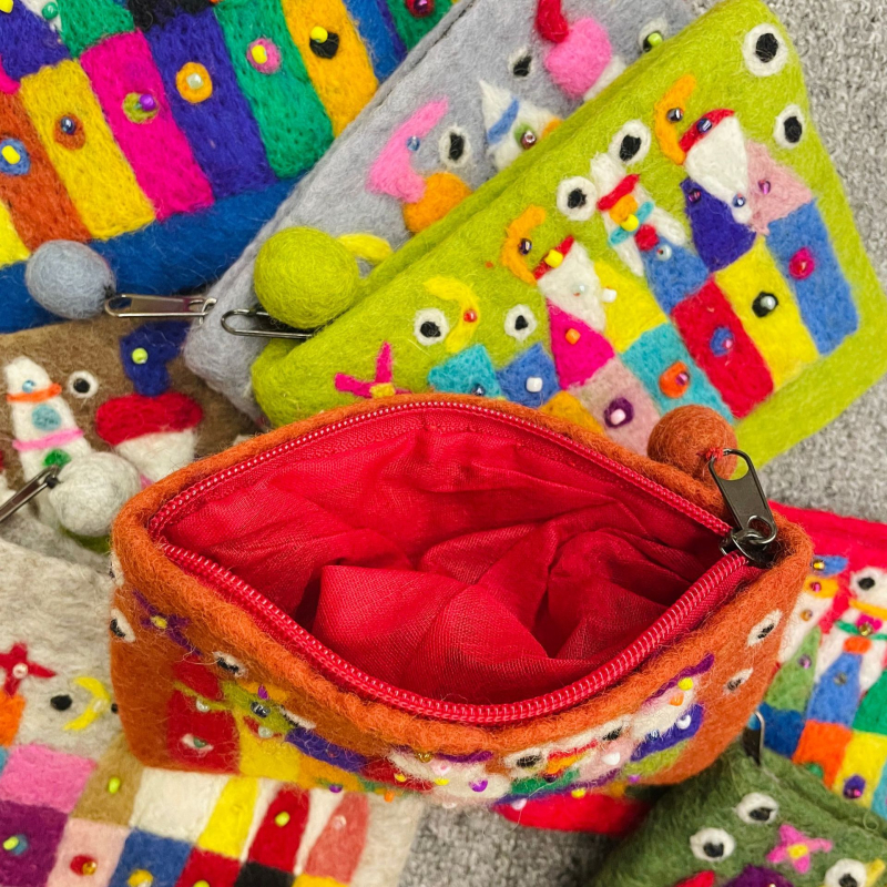 Portofel pentru monede din filc de lână, design castel, căptușeală pluș, antibacterian, primăvara 2024