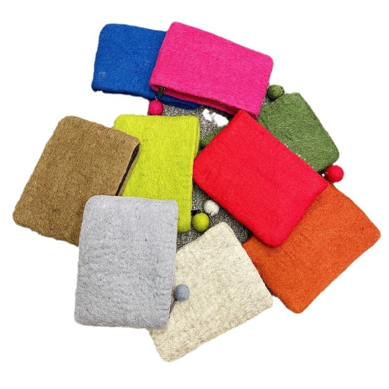 Portofel pentru monede din filc de lână, design castel, căptușeală pluș, antibacterian, primăvara 2024