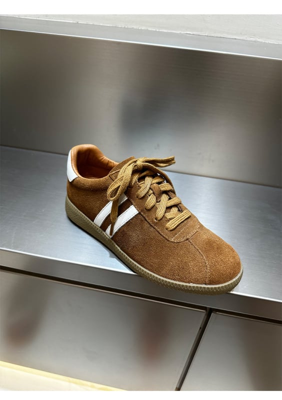 Desun moteriški sportiniai bateliai Korejos stiliumi, viršutinė oda, apvali nosis, žemas kulnas 1–3 cm, guma padas