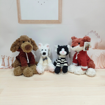 Kutya plüssjáték – lógó fülű, rövid plüss, PP pamut töltet, 7–14 éveseknek