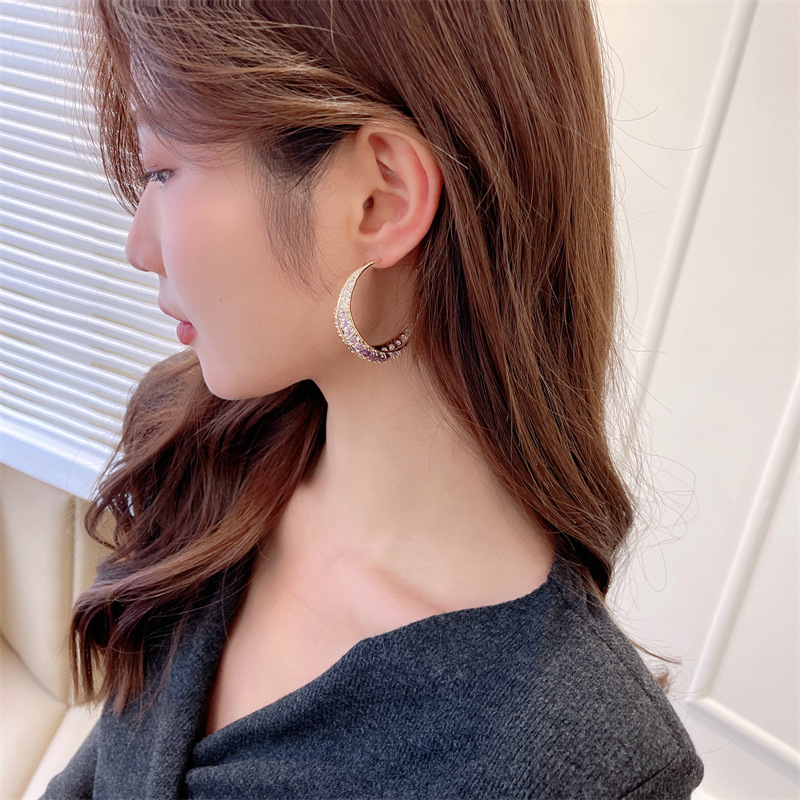 Обеци: Геометричен дизайн, медна основа, ушна игла 925 сребро, електроплатинация, стил: лайт лукс