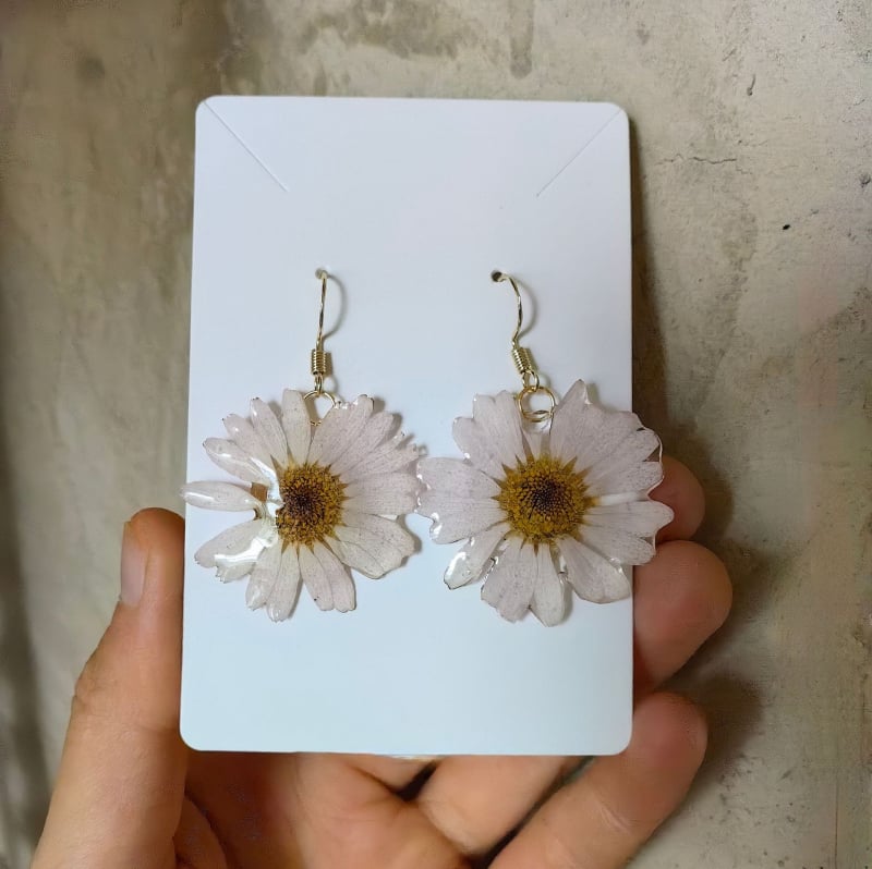 Обеци - Сплав, електроплакиране, пасторален стил, свежи и сладки, пролет 2025 (Сплав • електроплакиране • пасторален стил • свежи и сладки • пролет 2025)