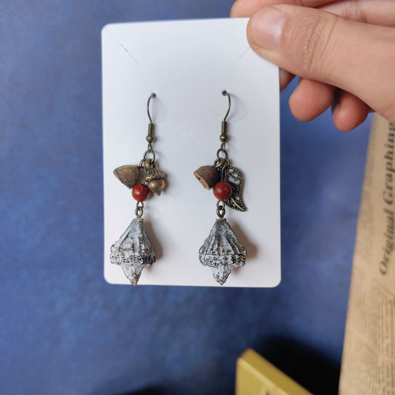 Обеци от сплав със електроплакирано покритие, медени ушни шипове, пасторален стил, Пролет 2025