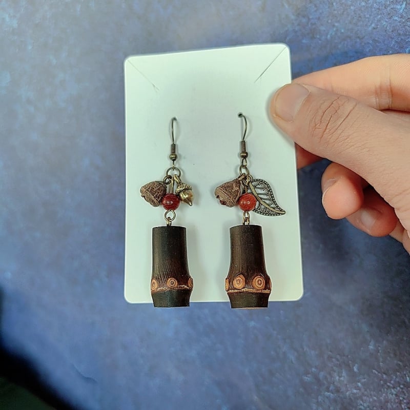 Обеци от сплав със електроплакирано покритие, медени ушни шипове, пасторален стил, Пролет 2025