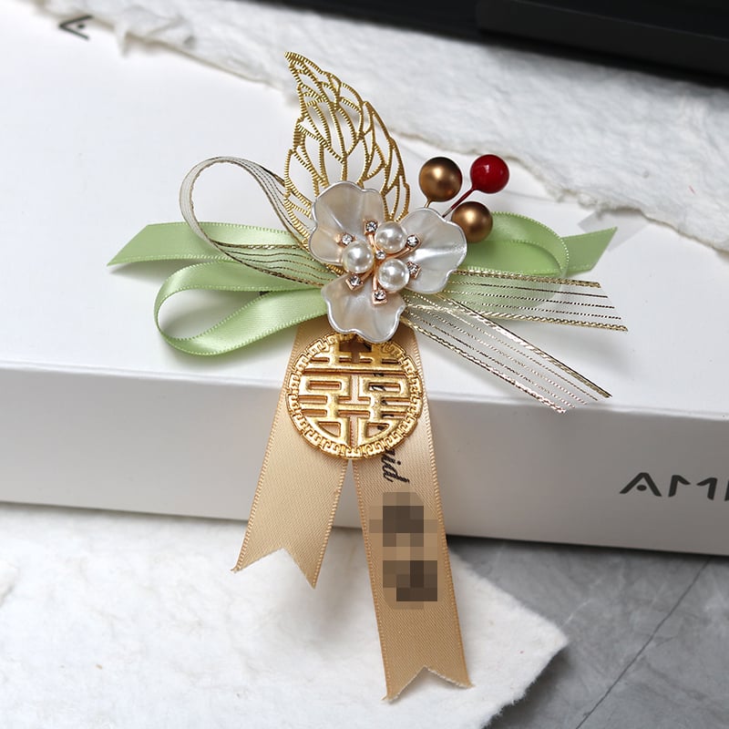 Esküvői brooch készlet menyasszony és vőlegény részére, koszorúslányok, tanúk, szülők és család – teljes készlet